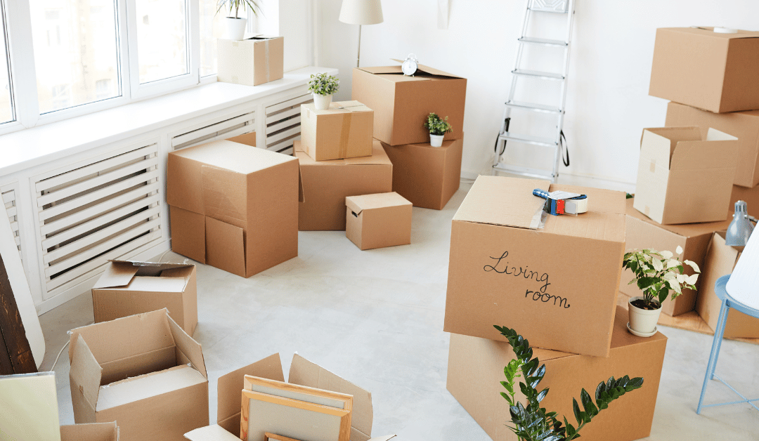 Decluttering Your Life: The Benefits of Minimalism